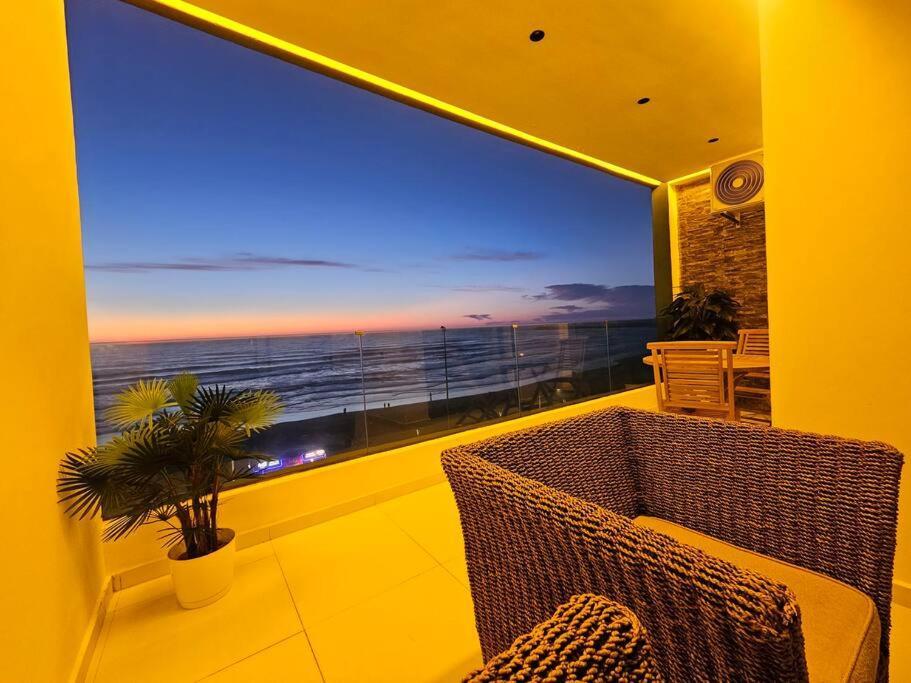 Magnifique Vue Mer เกนิตรา ภายนอก รูปภาพ